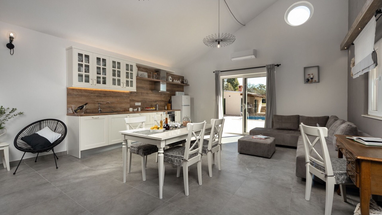 Photo of Livingroom in Smilcic