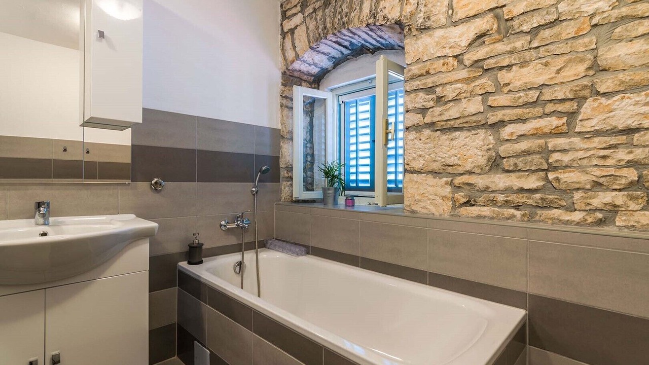 Photo of Bathroom in Cabrunici