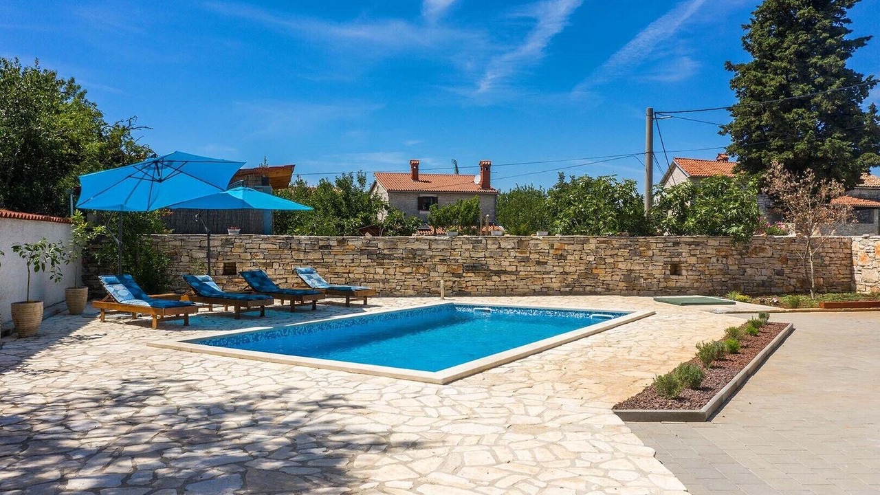 Photo of Outdoor in Cabrunici