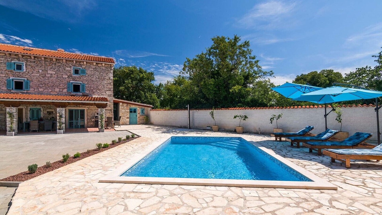 Photo of Outdoor in Cabrunici