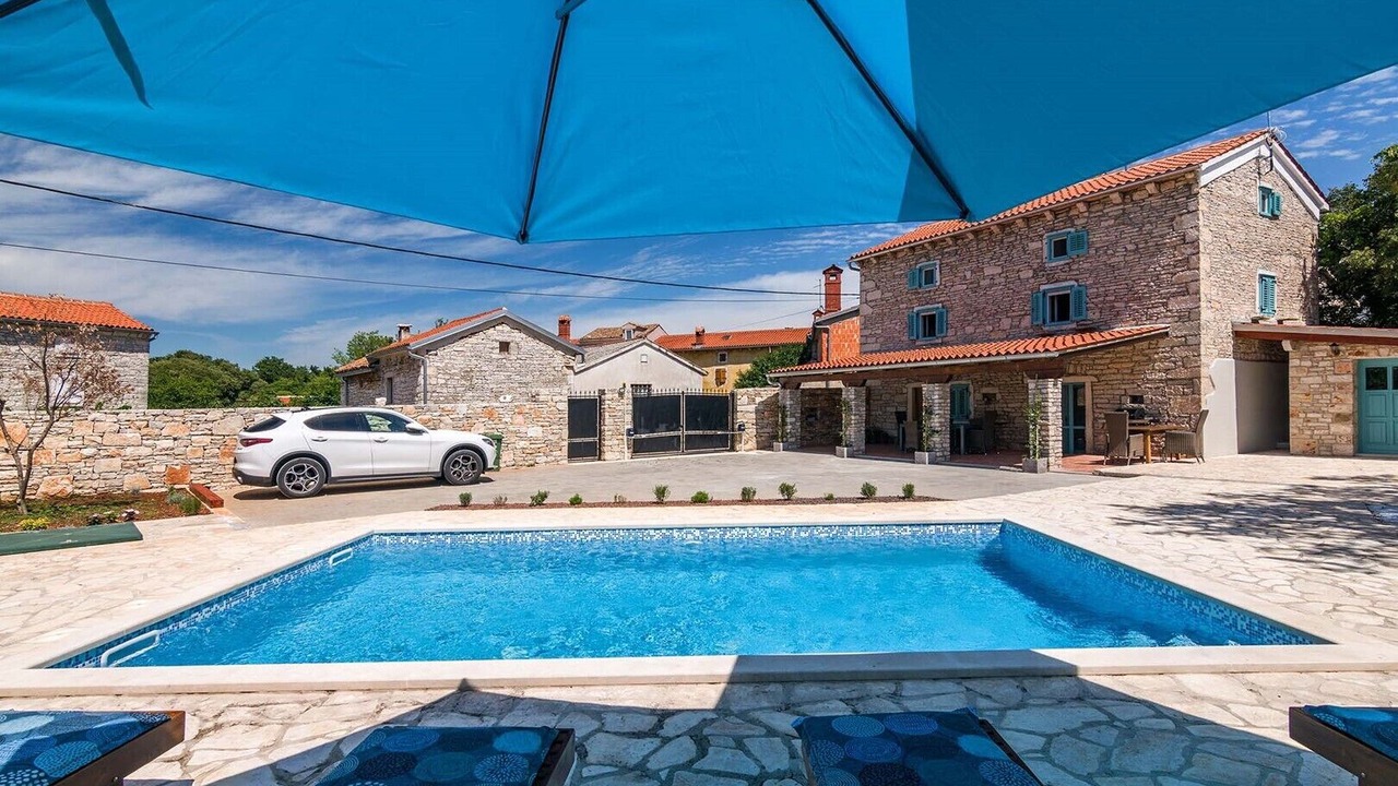 Photo of Outdoor in Cabrunici
