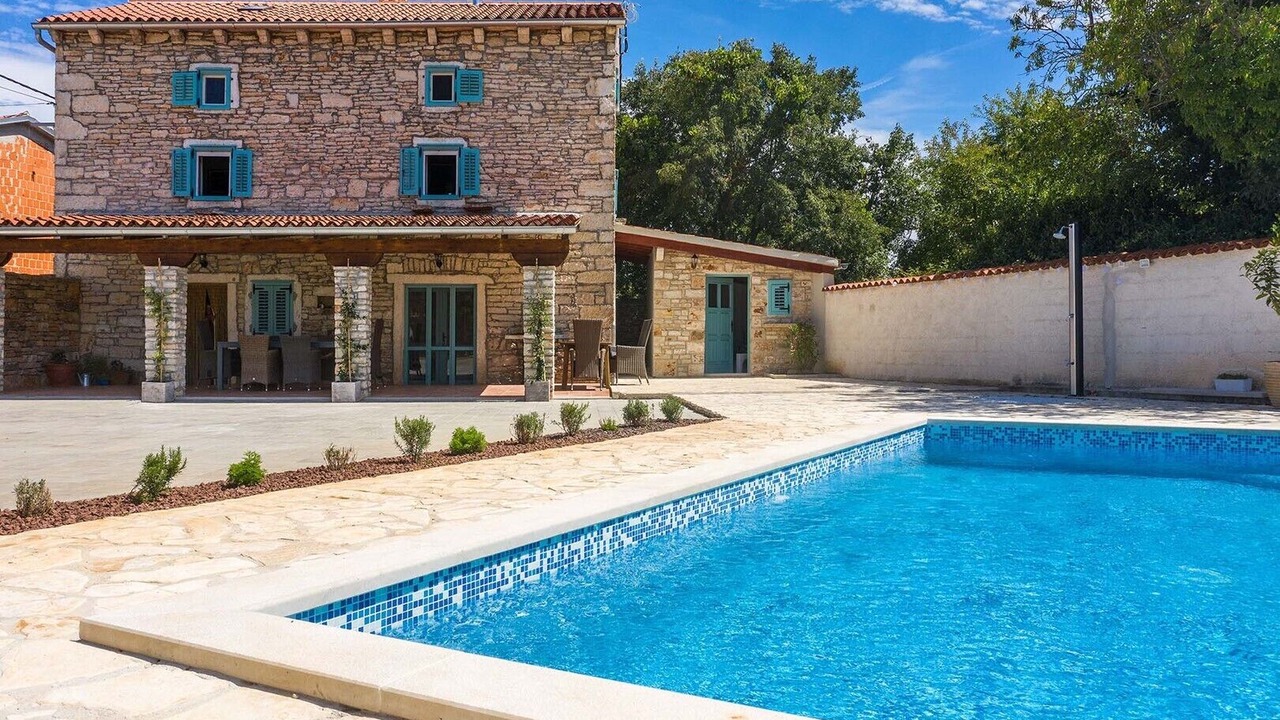 Photo of Outdoor in Cabrunici