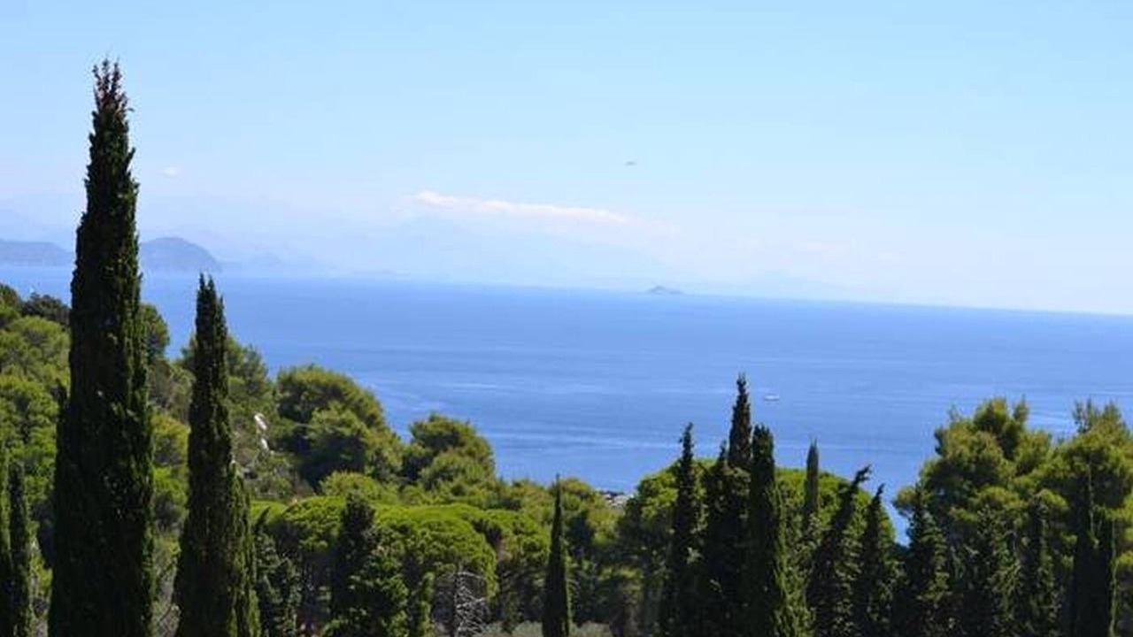Photo of Others in Saplunara