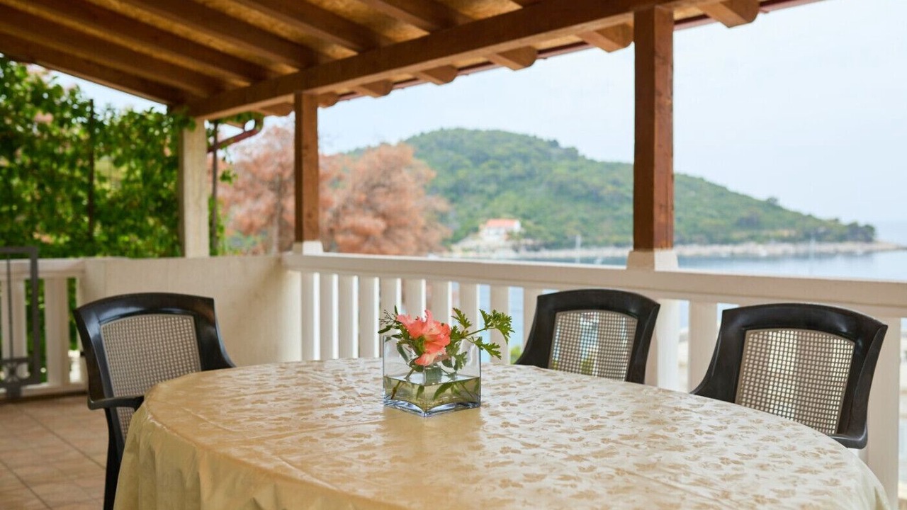 Photo of Outdoor in Saplunara