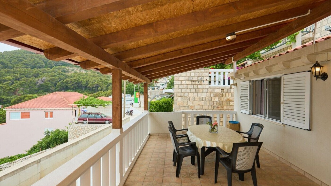 Photo of Outdoor in Saplunara