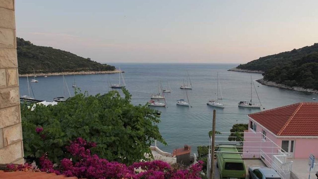 Photo of Others in Saplunara