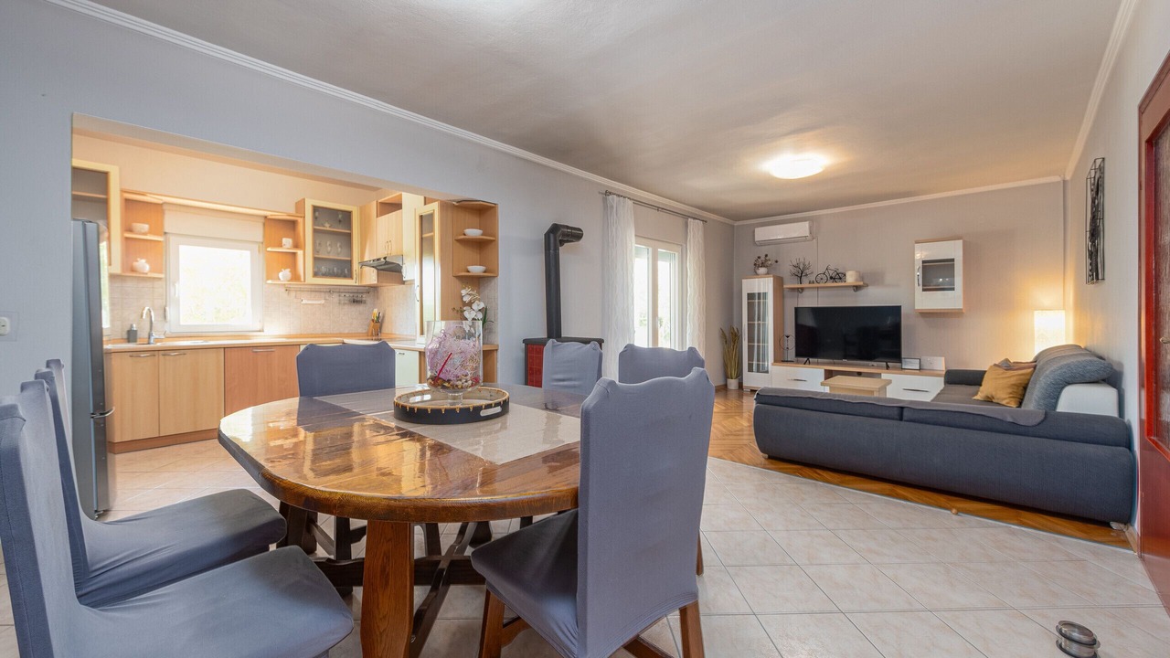 Photo of Livingroom in Sukosan