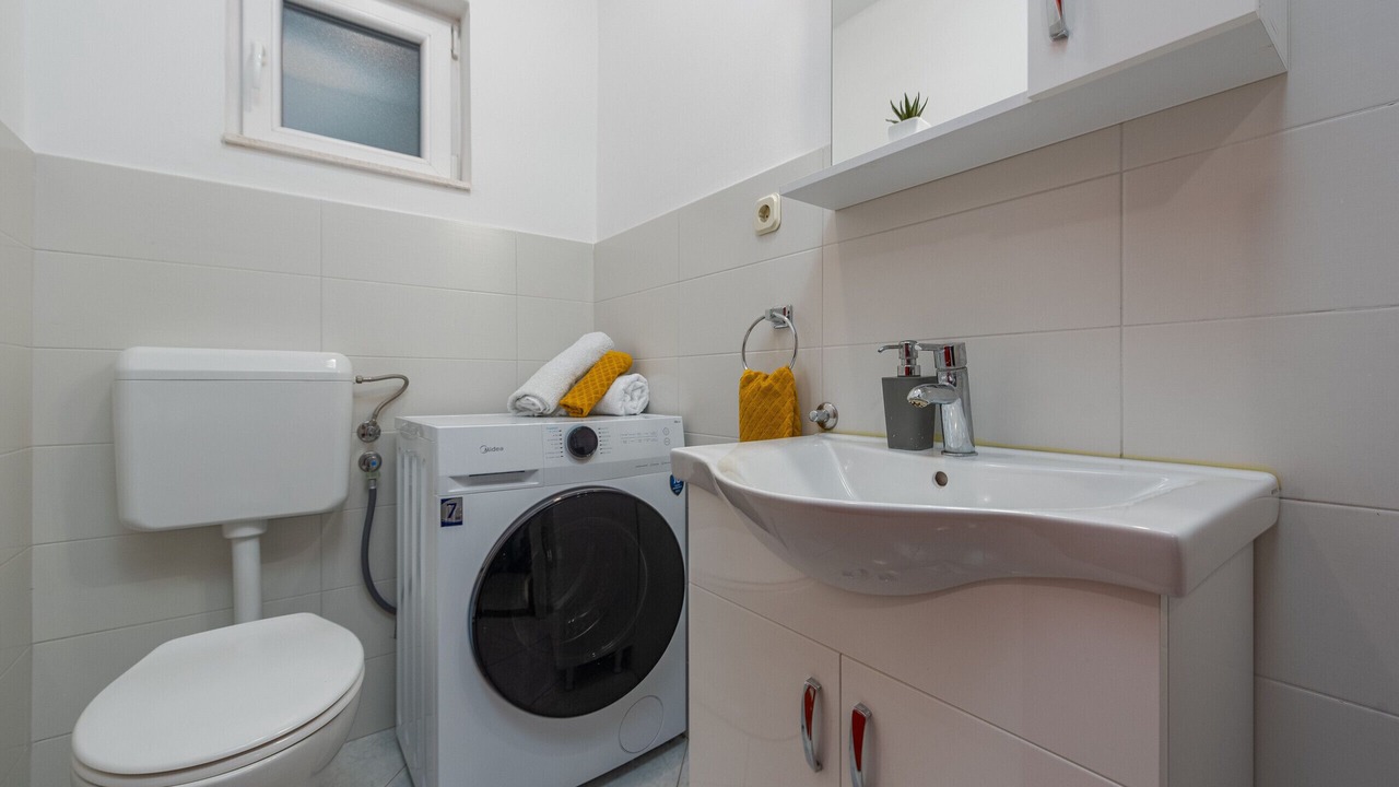 Photo of Bathroom in Sukosan