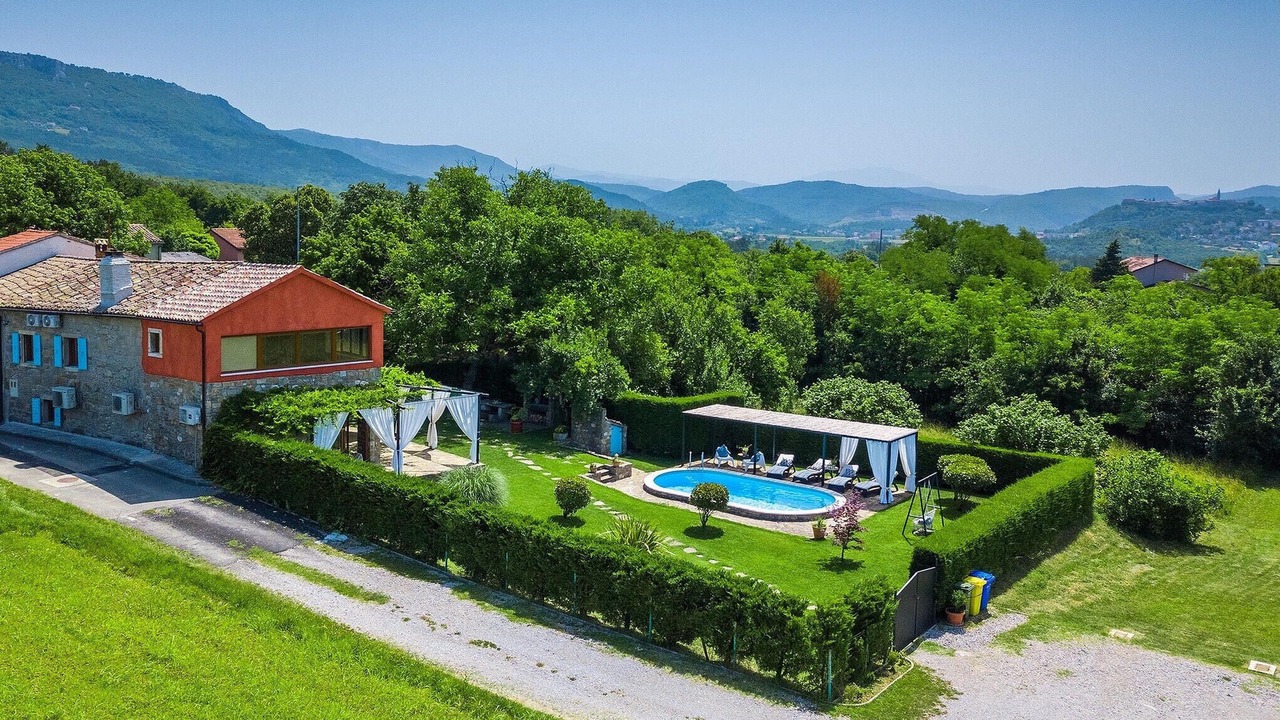 Photo of Outdoor in Buzet