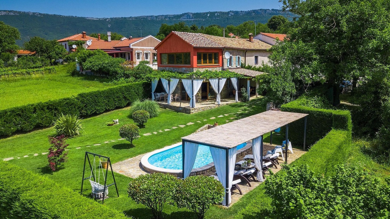 Photo of Outdoor in Buzet