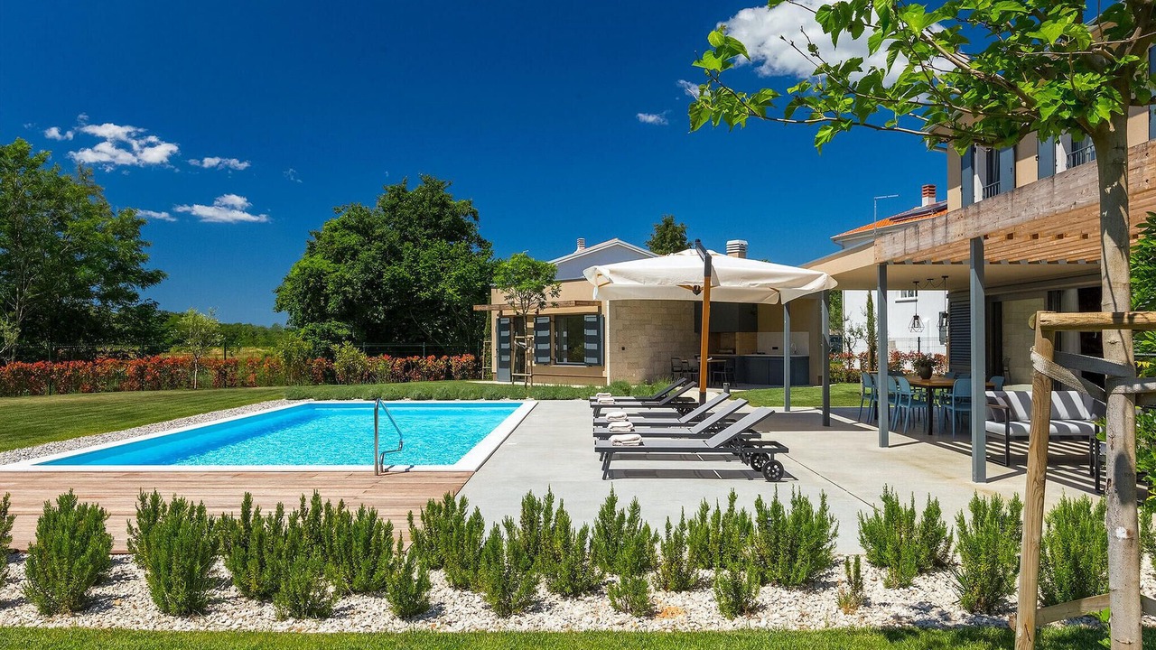 Photo of Outdoor in Lasici