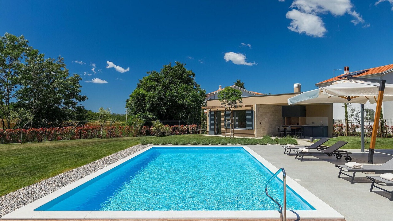 Photo of Outdoor in Lasici