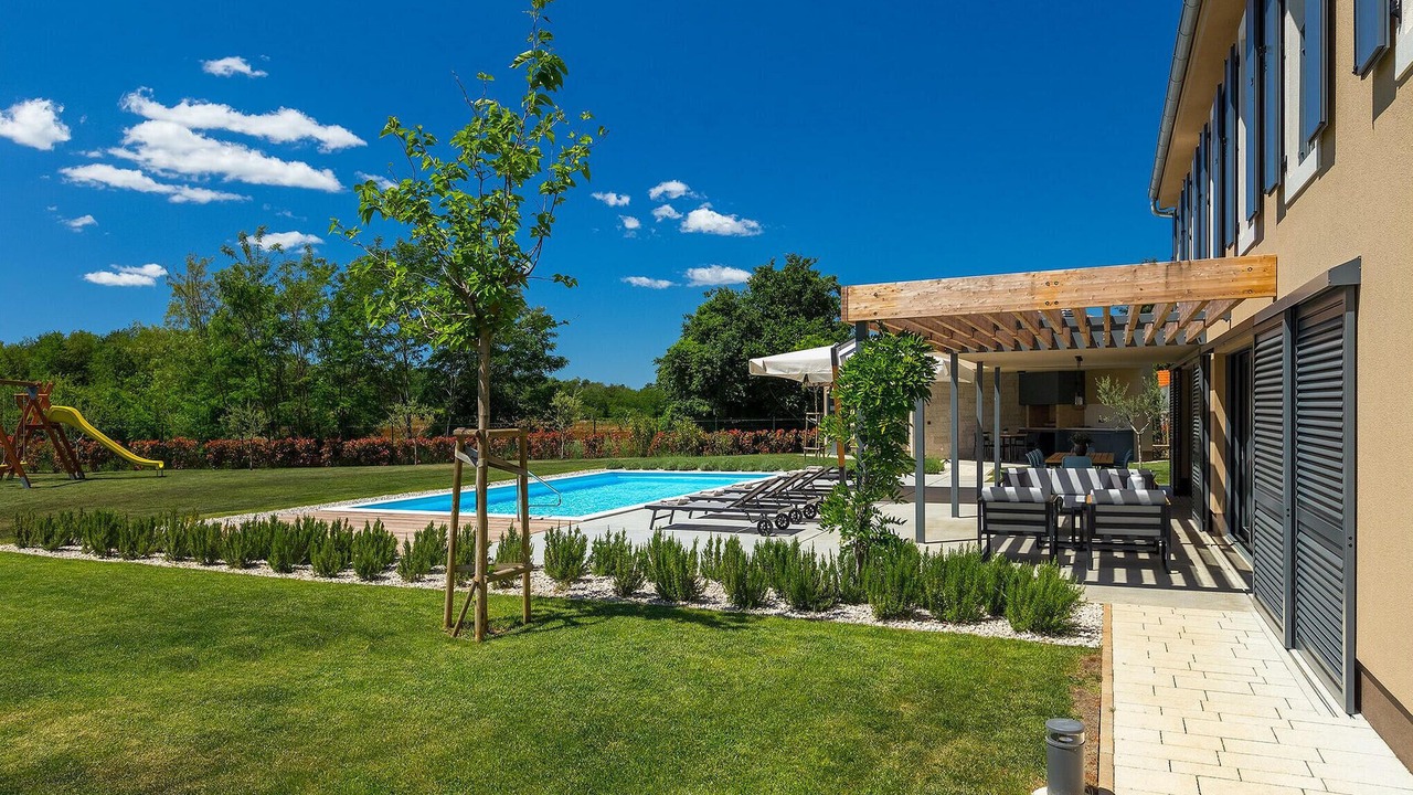 Photo of Outdoor in Lasici