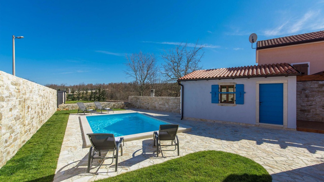 Photo of Outdoor in Bibali