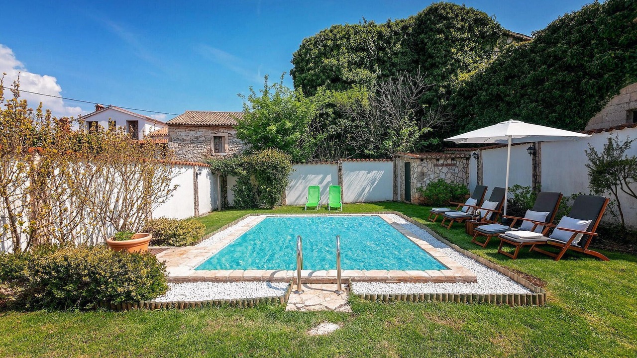 Photo of Outdoor in Stifanici
