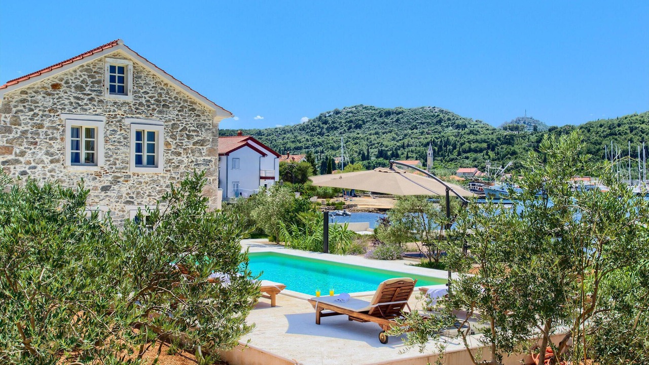 Photo of Outdoor in Sutomiscica