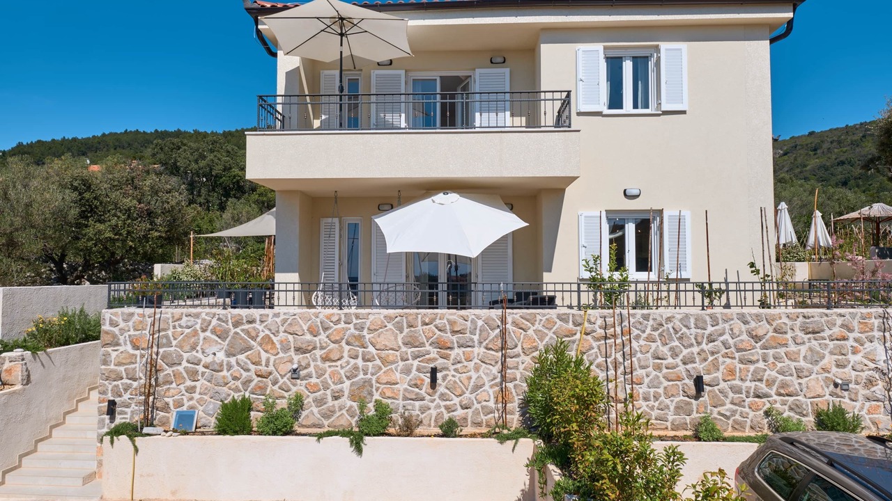 Photo of Others in Miholascica