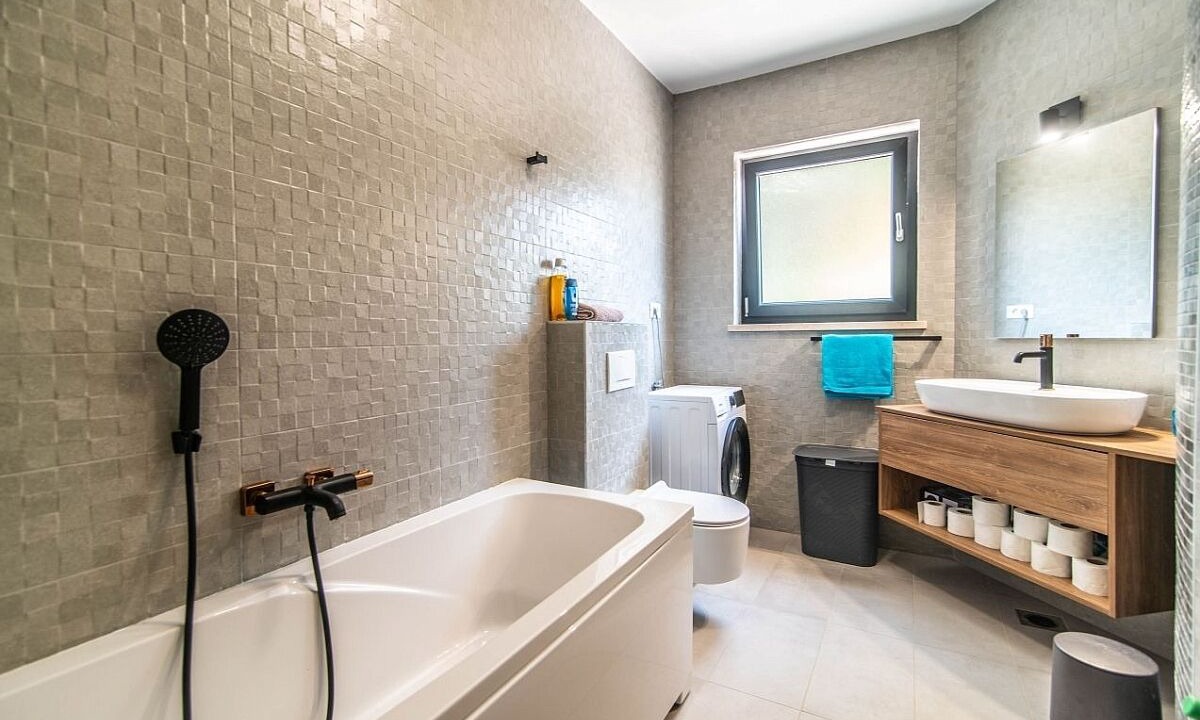 Photo of Bathroom in Svetvincenat