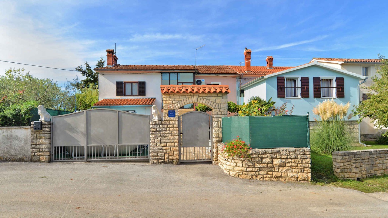 Photo of Outdoor in Peresiji