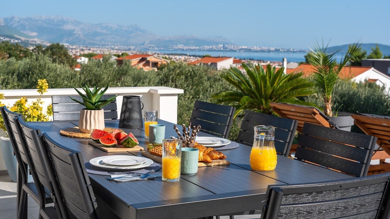 Photo of Outdoor in Rudine