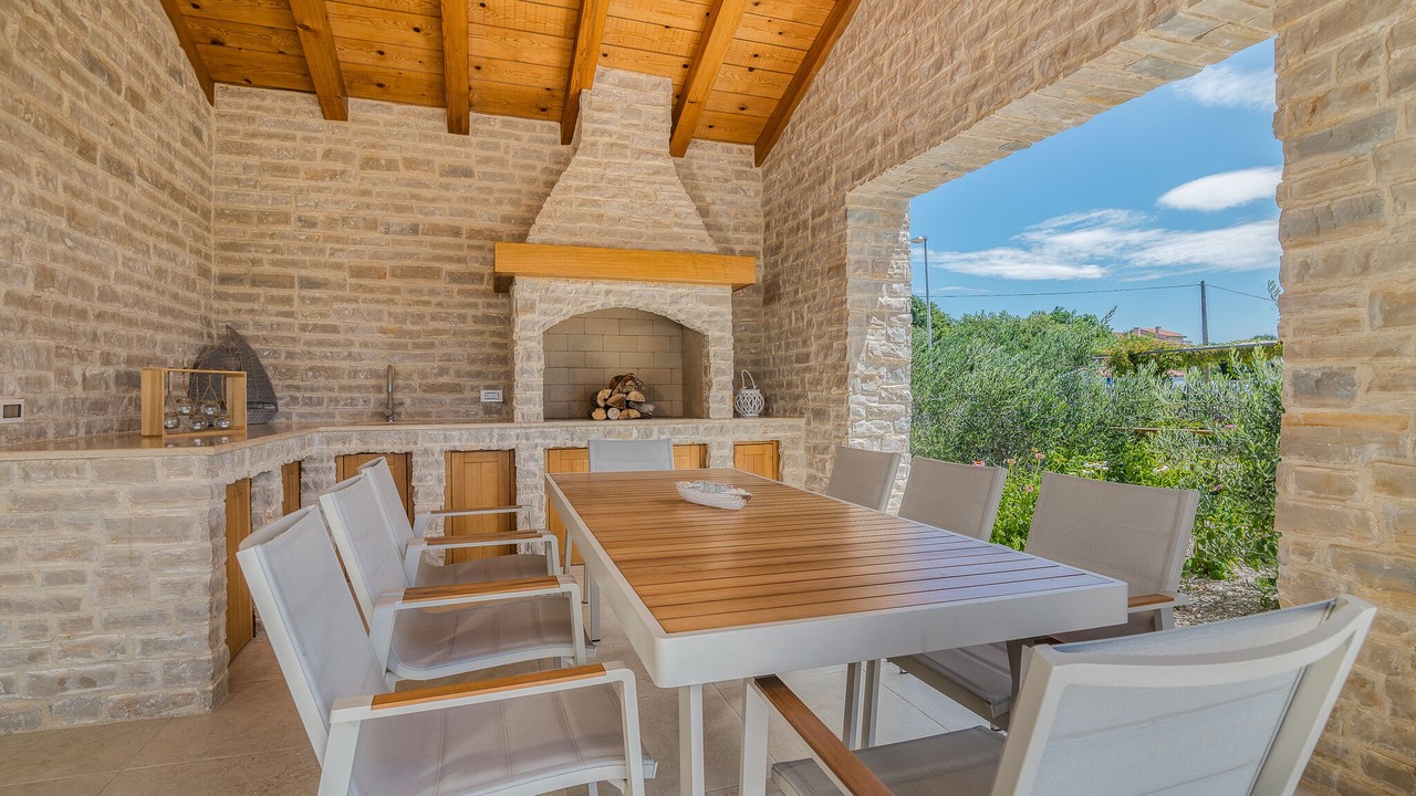 Photo of Outdoor in Brzac