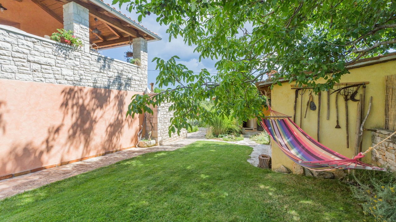 Photo of Outdoor in Cabrunici