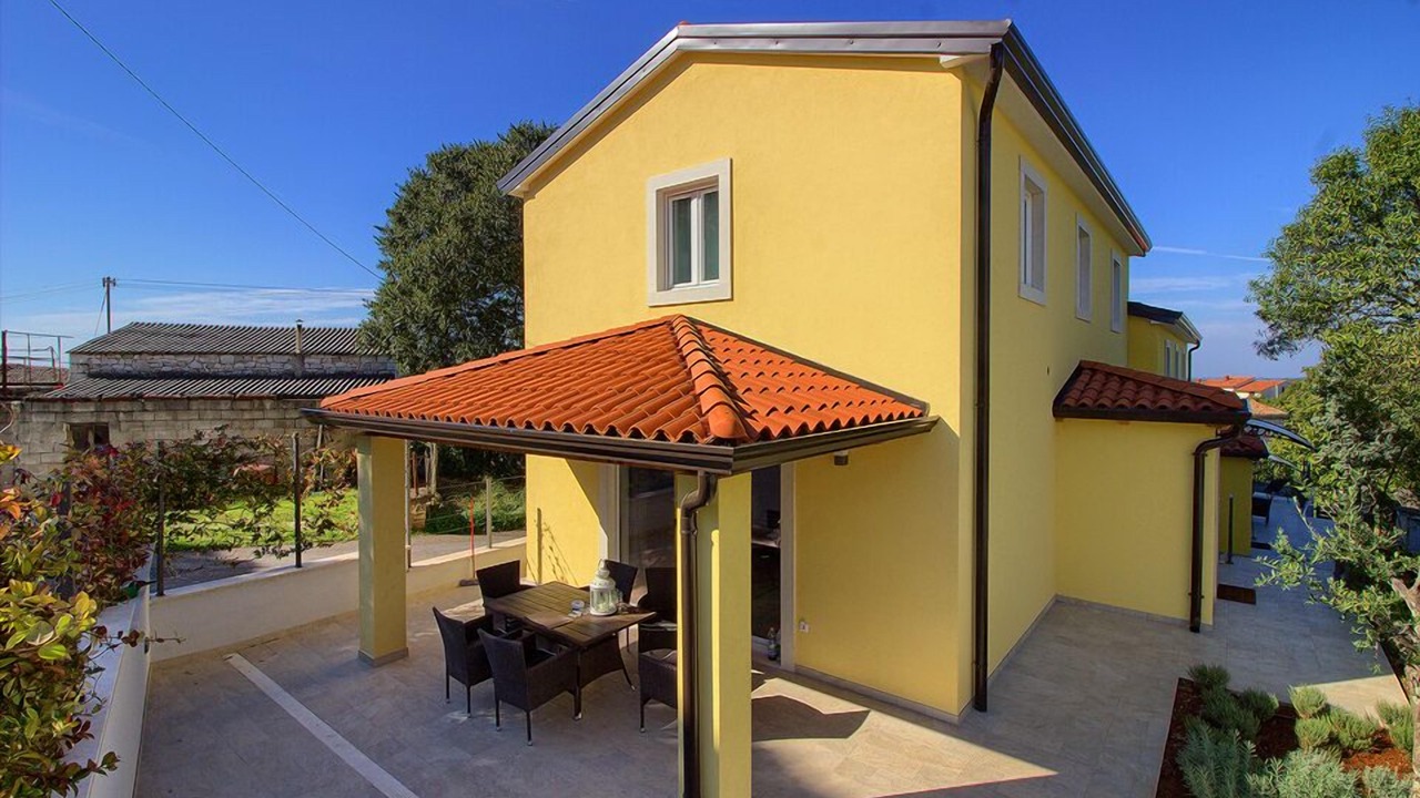 Photo of Patio Balcony in Mugeba