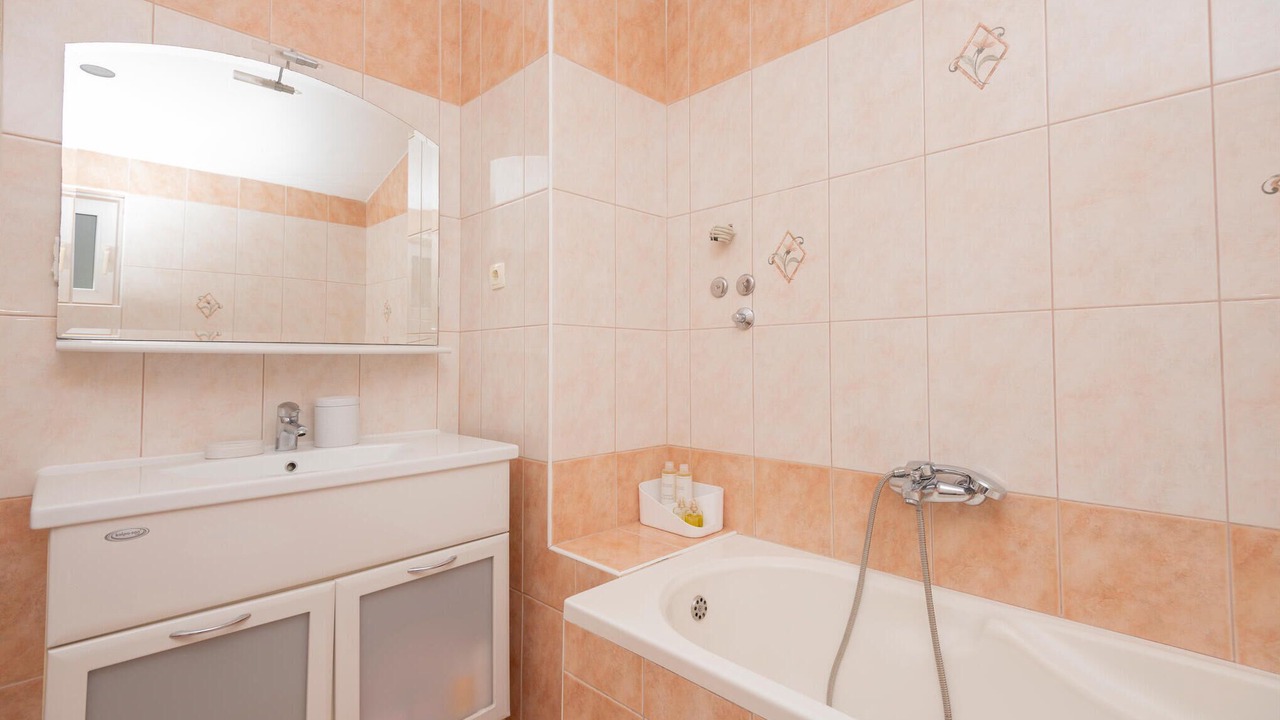 Photo of Bathroom in Bidol