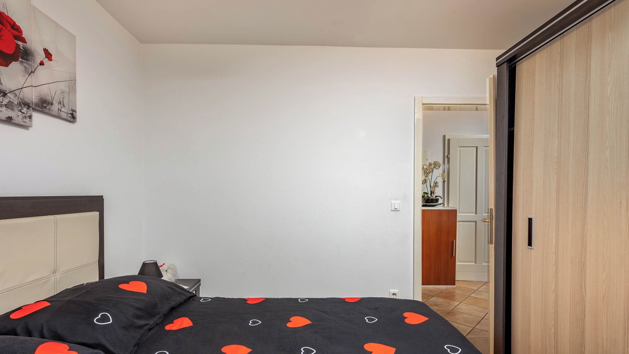 Photo of Bedroom in Tar