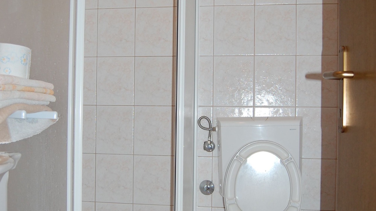 Photo of Bathroom in Porat