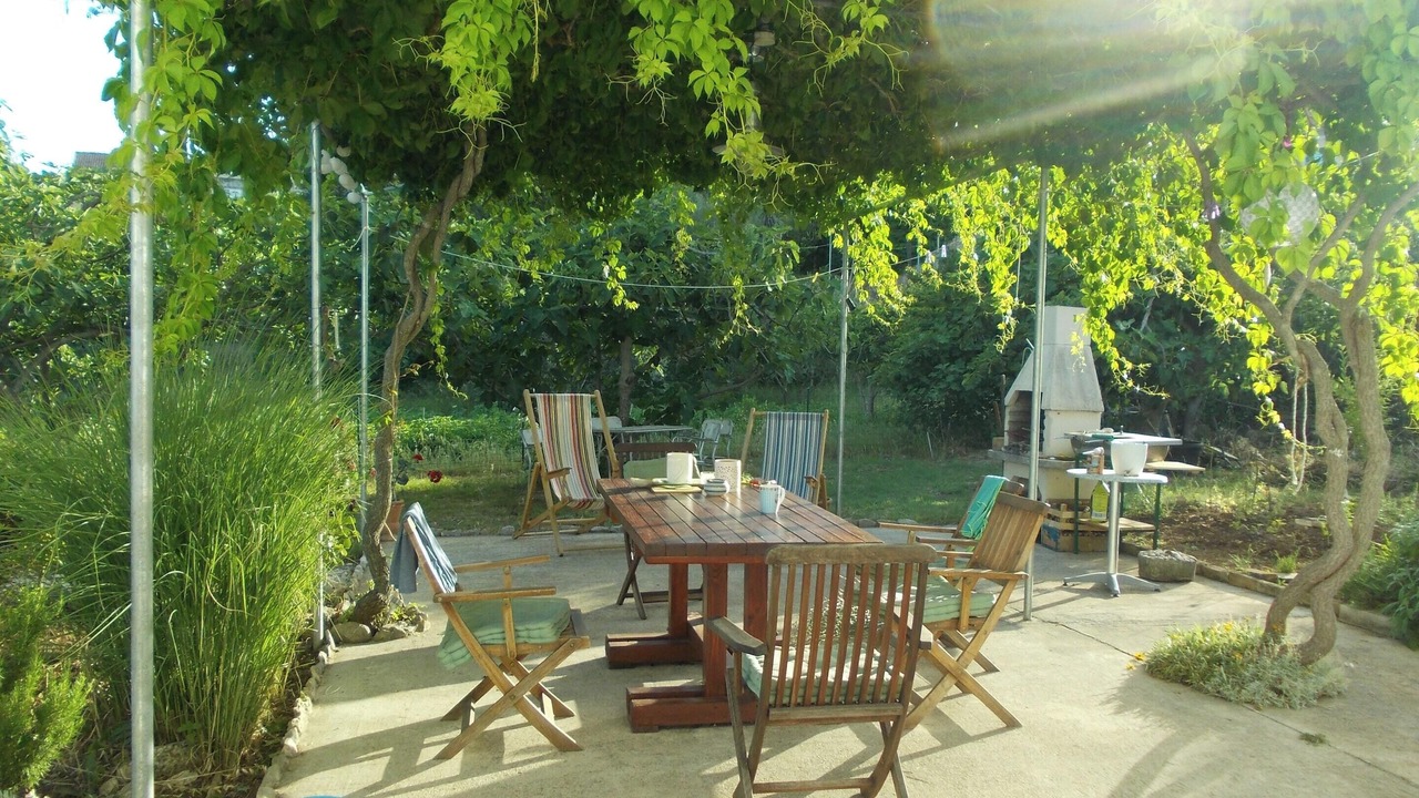 Photo of Outdoor in Lukoran