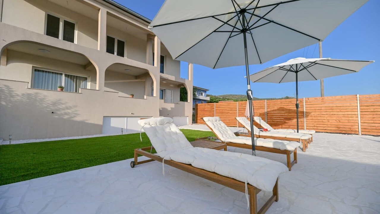 Photo of Patio Balcony in Pakostane