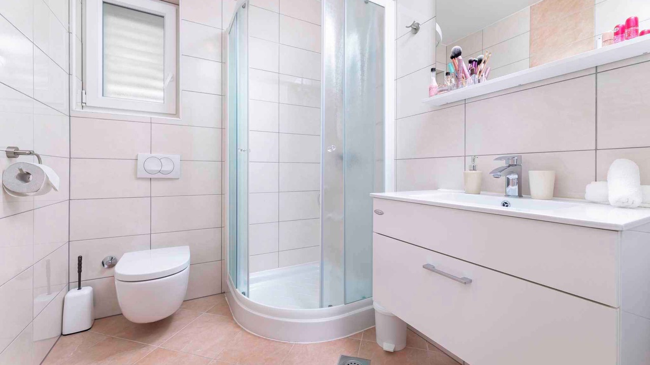 Photo of Bathroom in Soline
