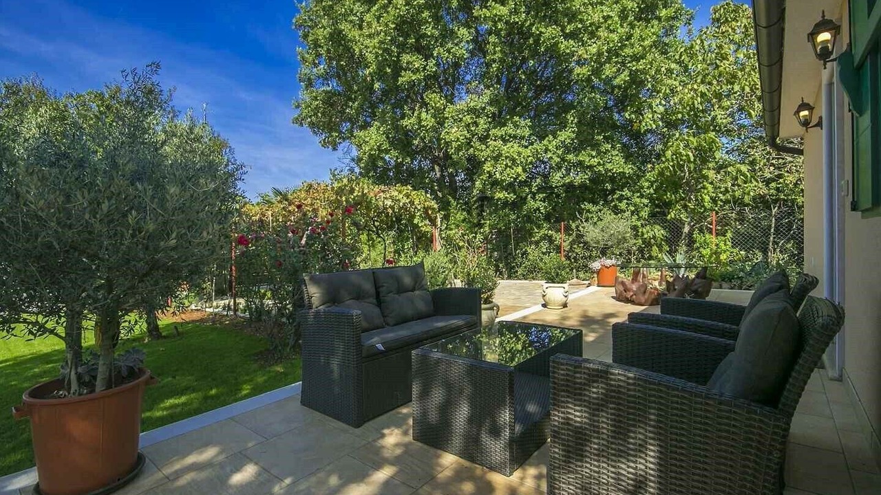 Photo of Outdoor in Musalez