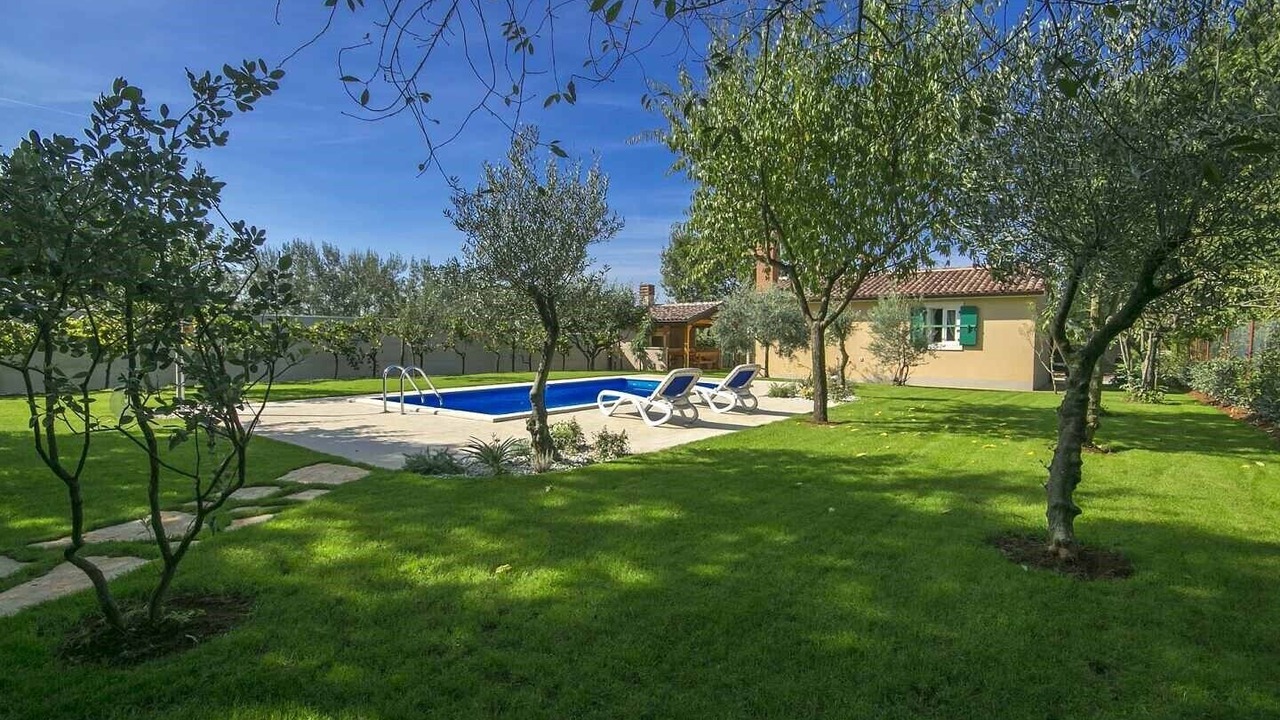 Photo of Outdoor in Musalez