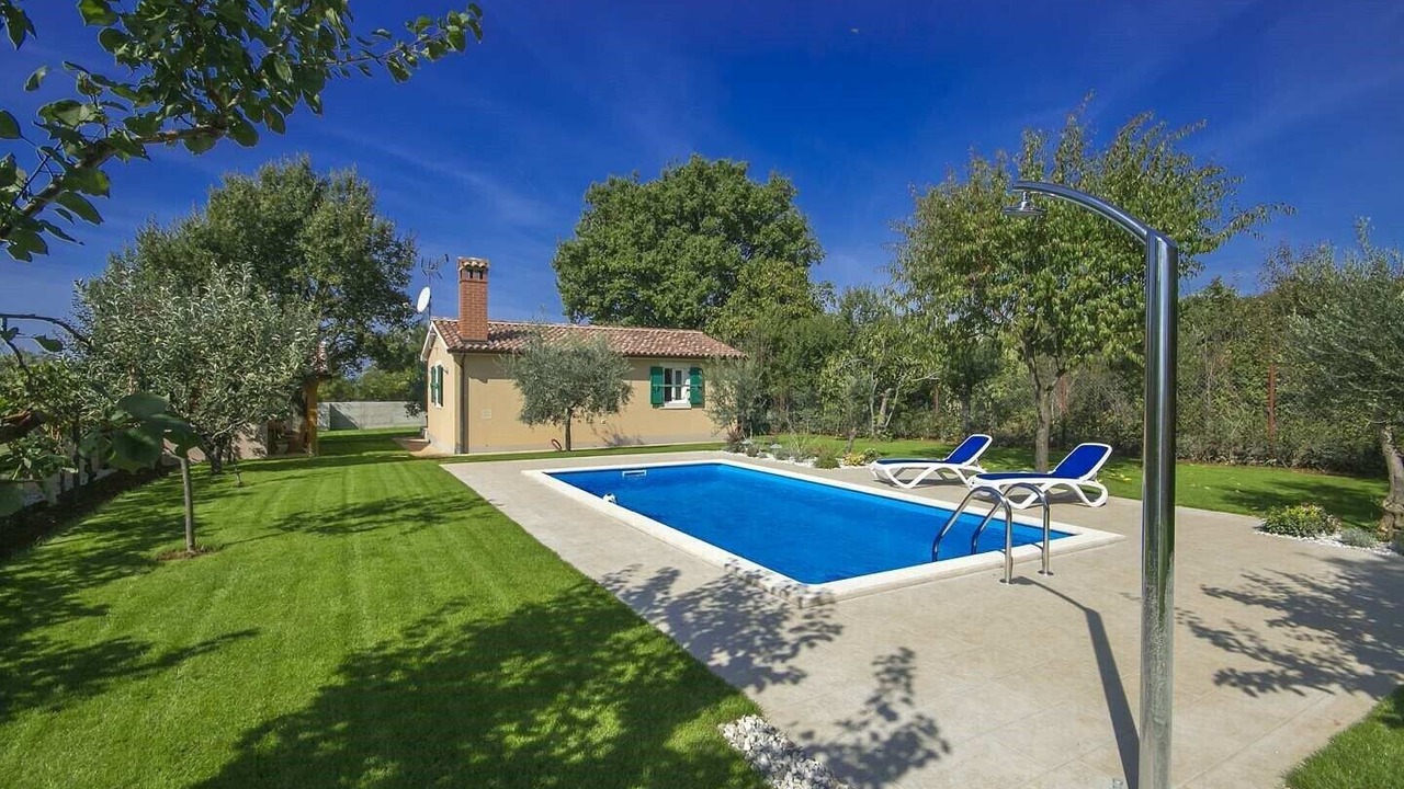 Photo of Outdoor in Musalez