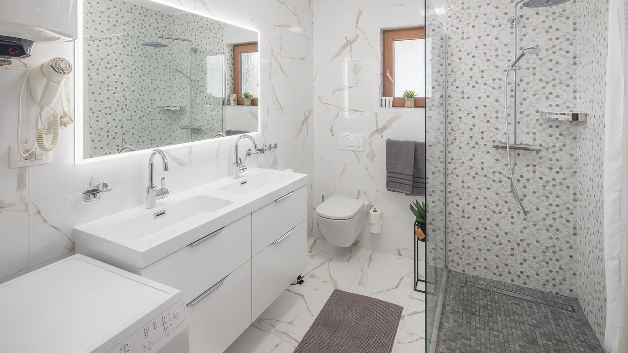 Photo of Bathroom in Zbandaj