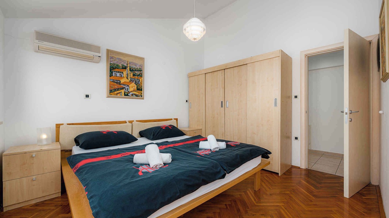 Photo of Bedroom in Monterol