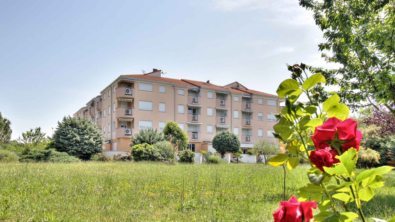 Photo of Outdoor in Monterol