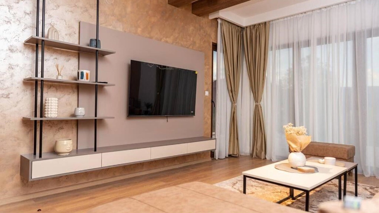 Photo of Livingroom in Pale