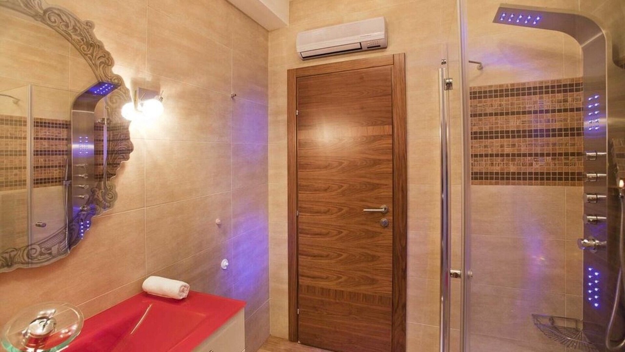 Photo of Bathroom in Karojba