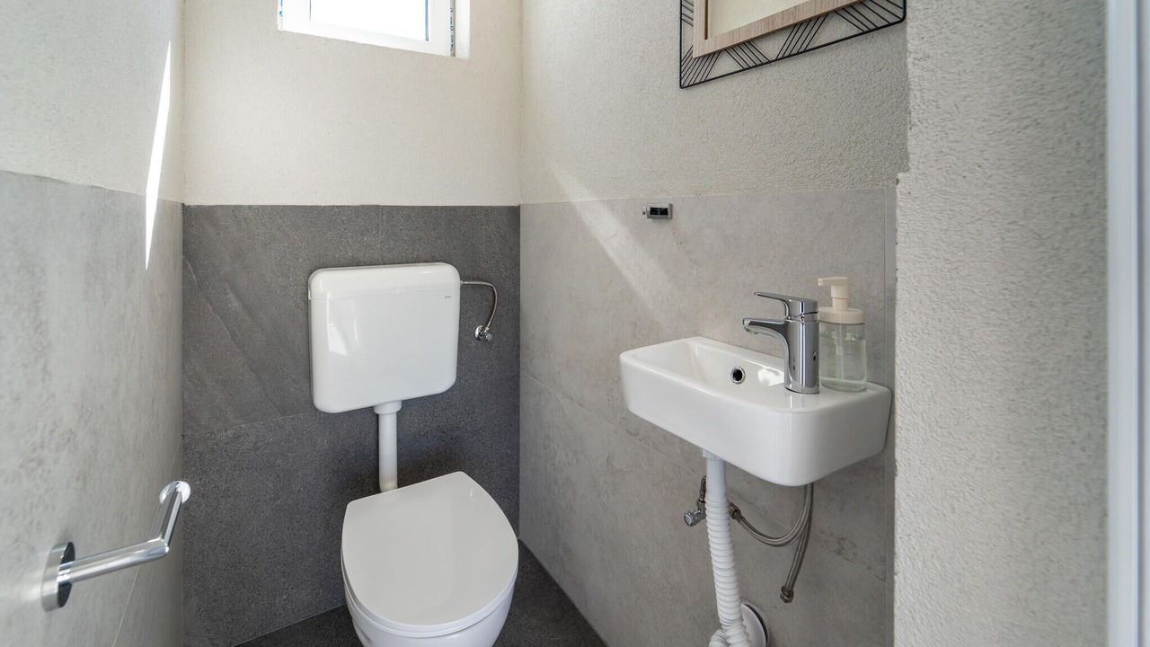 Photo of Bathroom in Paljuv