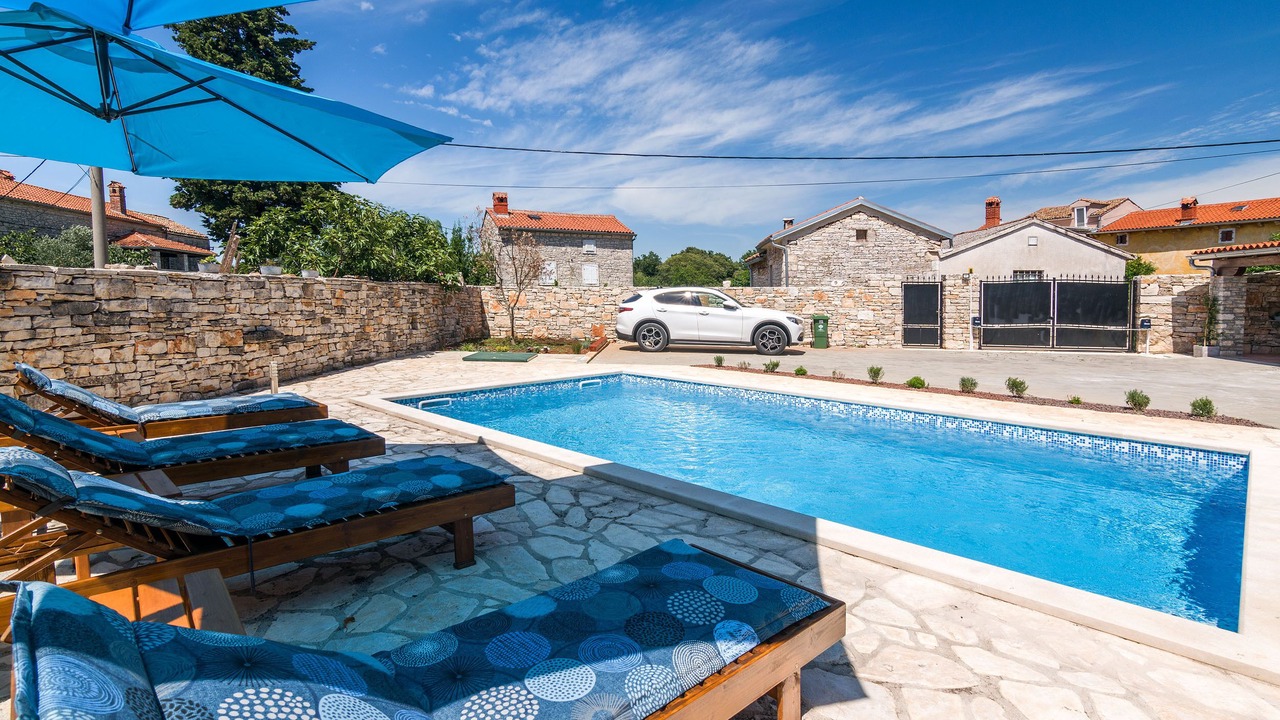 Photo of Outdoor in Cabrunici
