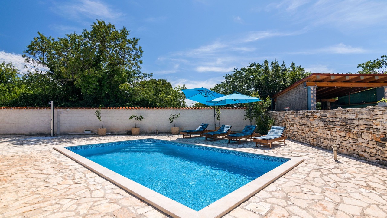 Photo of Outdoor in Cabrunici
