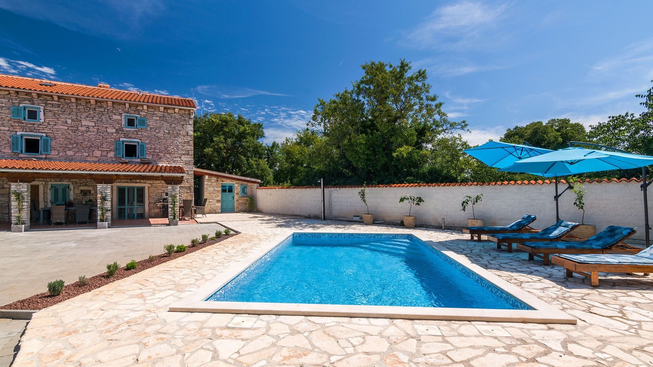 Photo of Outdoor in Cabrunici