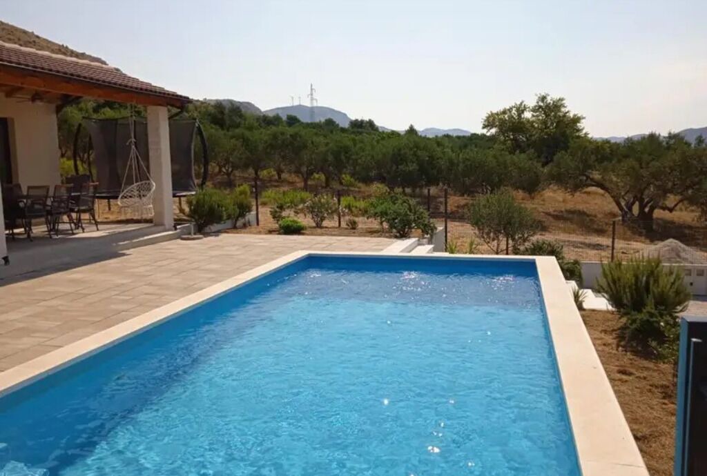 Photo of Outdoor in Grebastica