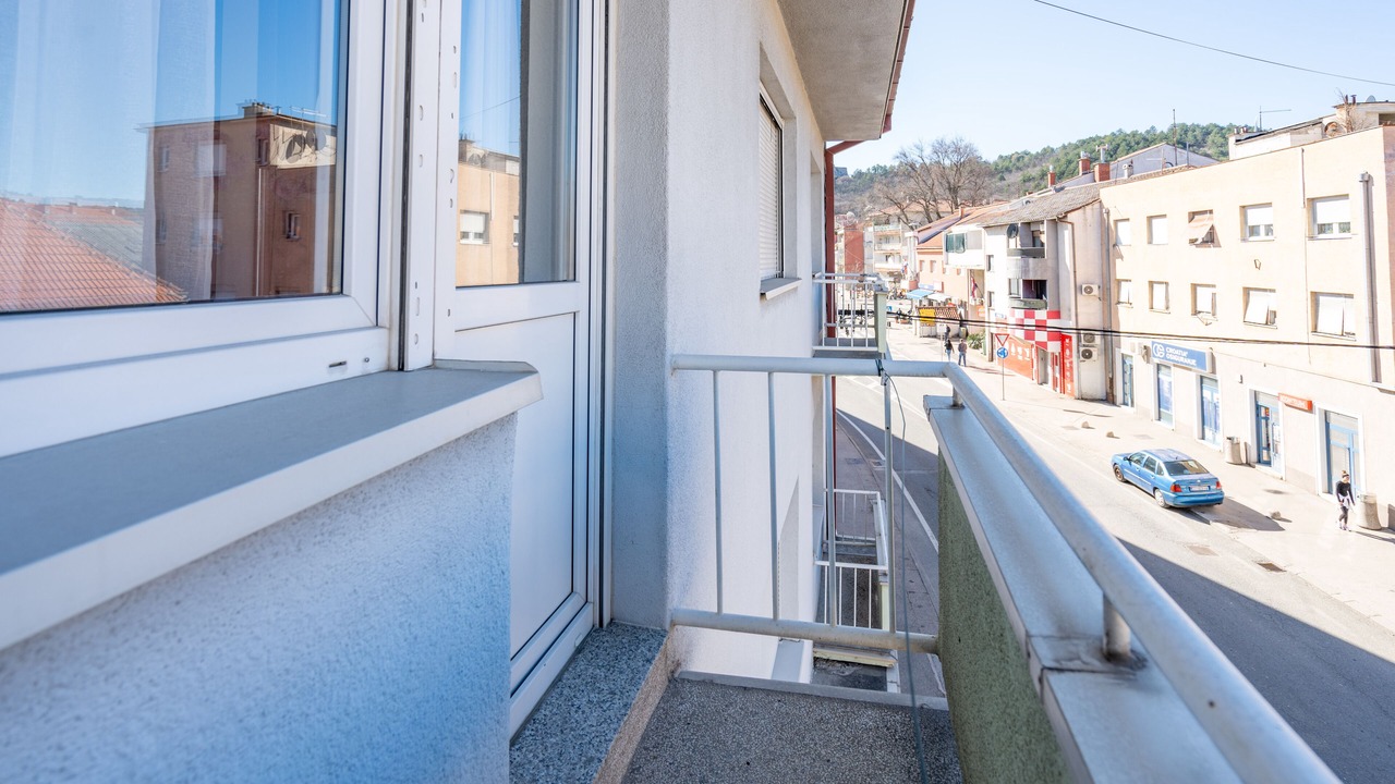 Photo of Outdoor in Cove Parja