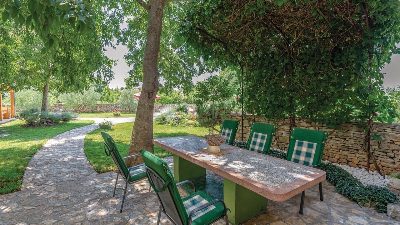 Photo of Outdoor in Puljane