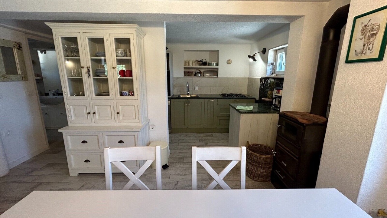 Photo of Kitchen in Sumartin