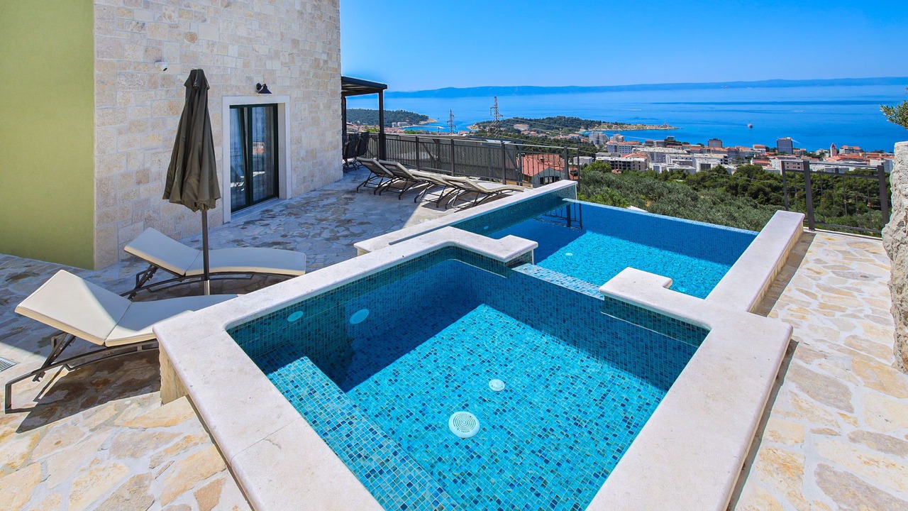 Photo of Others in Makarska